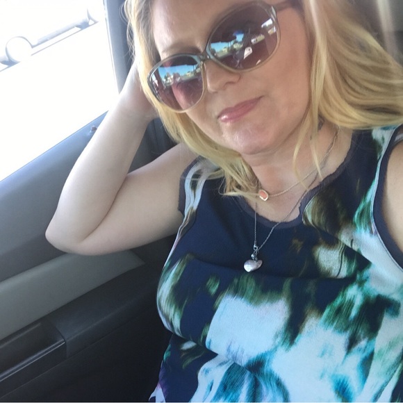 Meet your Posher, Teresadanielle - Picture 5 of 5